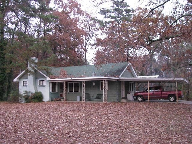 2nd image of 308 Wallace Rd