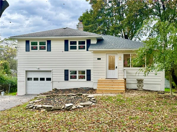 394 Philo Rd, Elmira, NY 14903