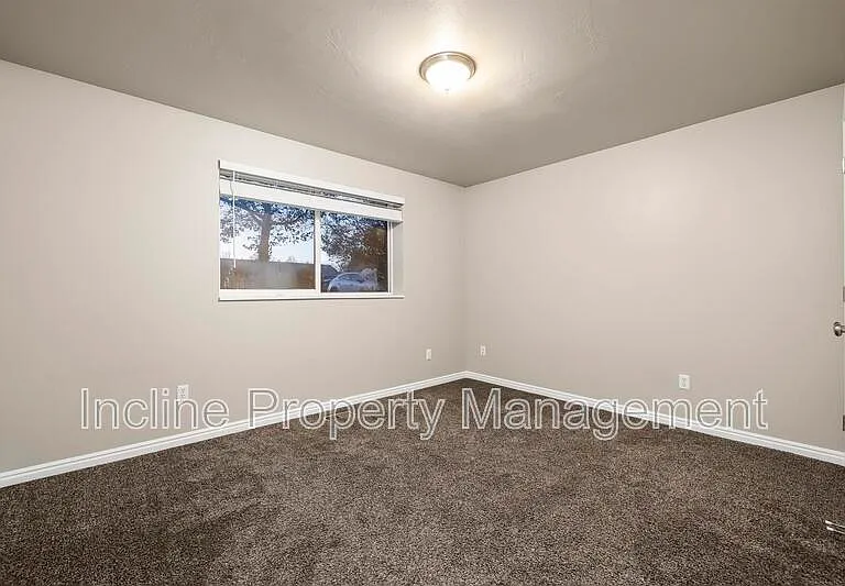 752 N 1060 W — Photo 7