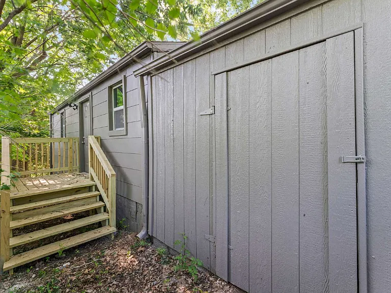 33020 W 82nd St — Photo 31