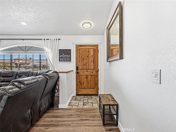 3rd image of 18965 Shetland Rd