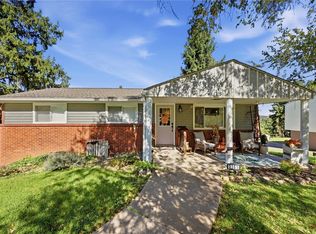 3161 Vermont Dr, Lower Burrell, PA 15068