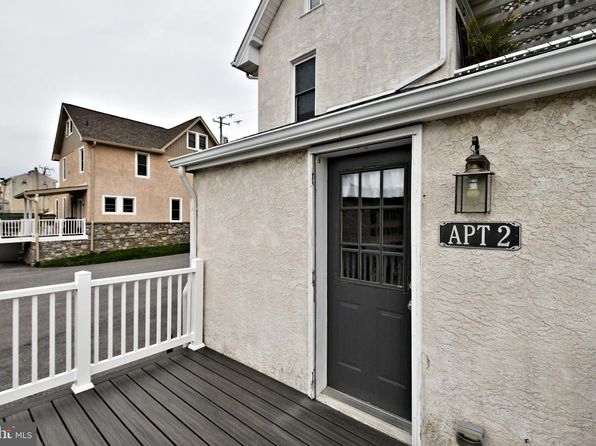 3232 Ridge Pike APT 2