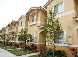 8841 S Isles Cir, Fort Lauderdale, FL 33321