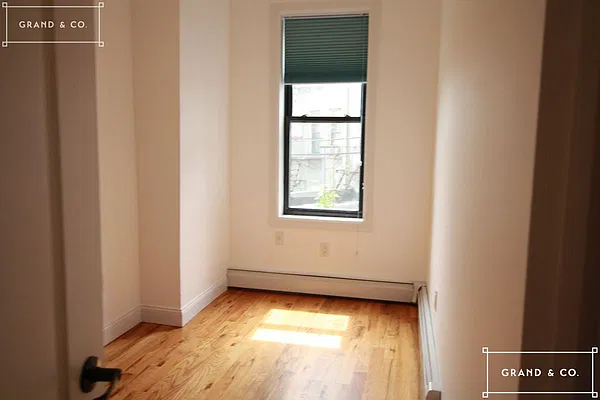 Rented by Grand & Co. | media 17