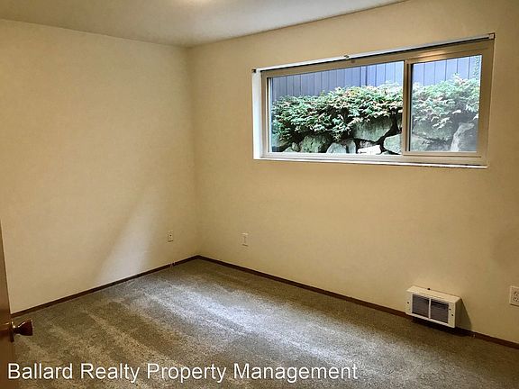 5th image of 1423 NW 64th St #5487411