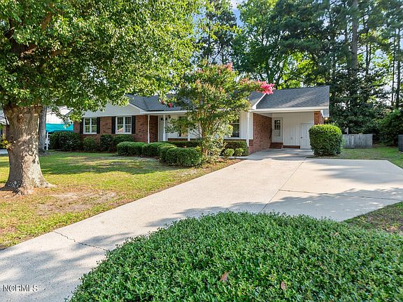 4th image of 307 Kirkland Drive