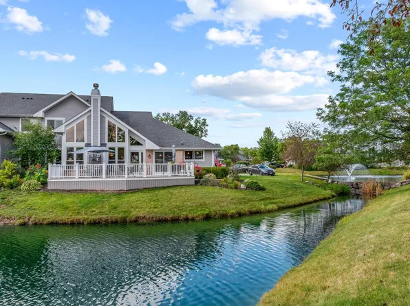 14256 West Waters WAY, New Berlin, WI 53151