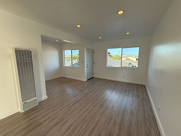 4th image of 1928 20th St APT E