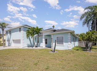48 Harbor Cir, Cocoa Beach, FL 32931