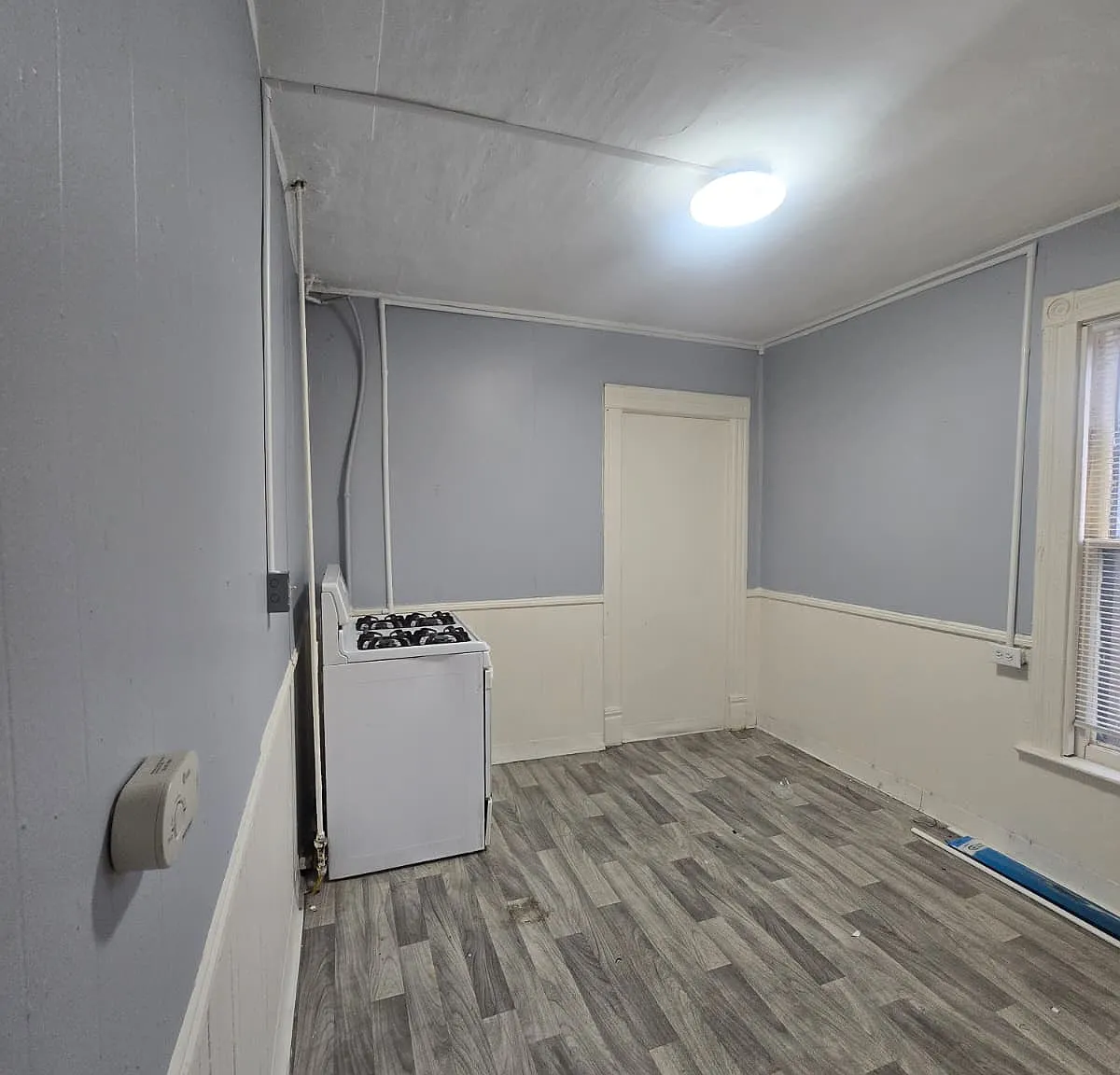 324 Riverside Ave — Photo 4