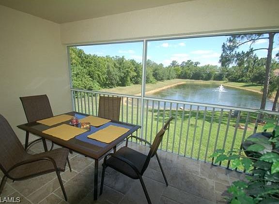 5th image of 337 Robin Hood Cir Unit 204