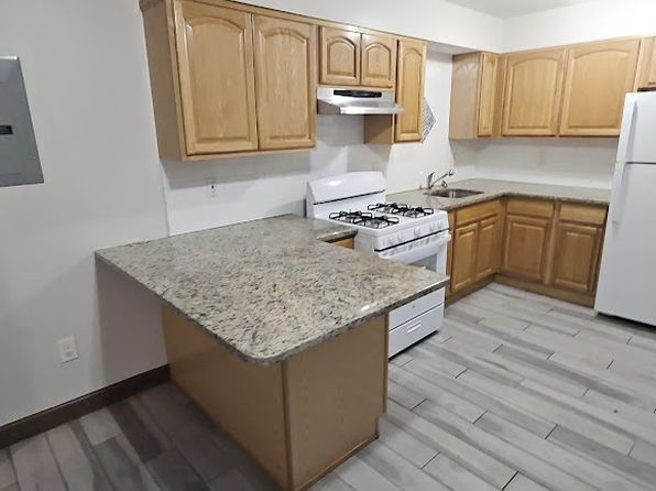 52 Irvine Turner Blvd #3-F
