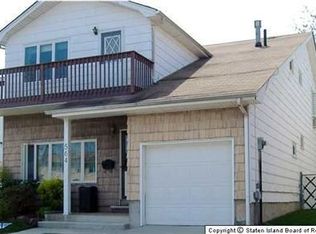 564 Lamoka Ave, Staten Island, NY 10312