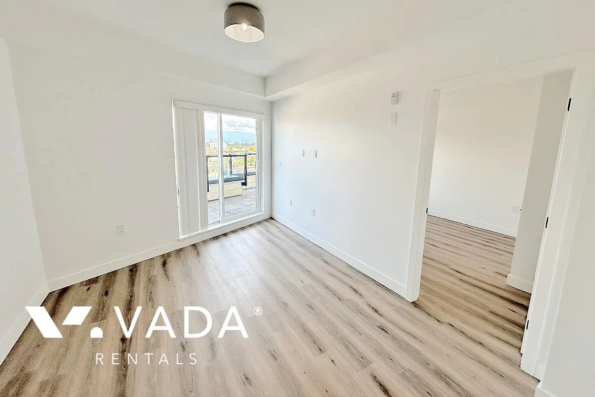 3068 Kingsway Vancouver — Photo 2