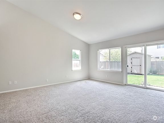 3rd image of 6410 Park St E