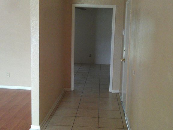 5th image of 115 Concordia Dr
