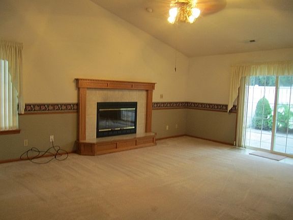 2nd image of 1424 Wood Bridge Ct