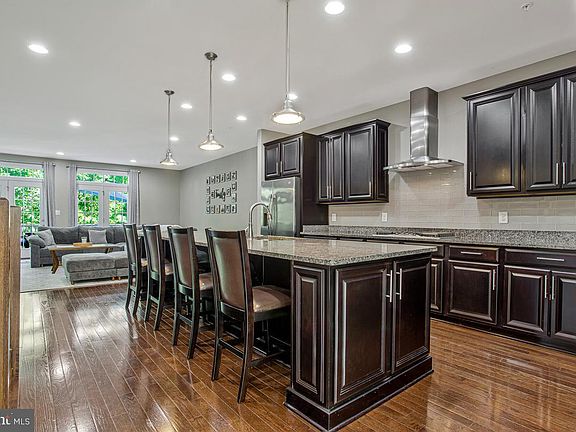 2nd image of 214 Treyburn Way