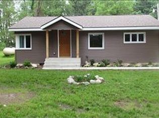 20992 Featherstone Rd, Centreville, MI 49032