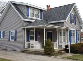 604 E 3rd St, Brookston, IN 47923