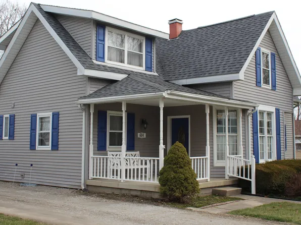 604 E 3rd St, Brookston, IN 47923