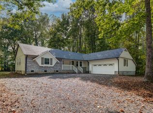 2900 Litchfield Dr, Browns Summit, NC 27214