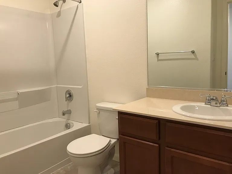 422 San Luis Obispo St — Photo 10