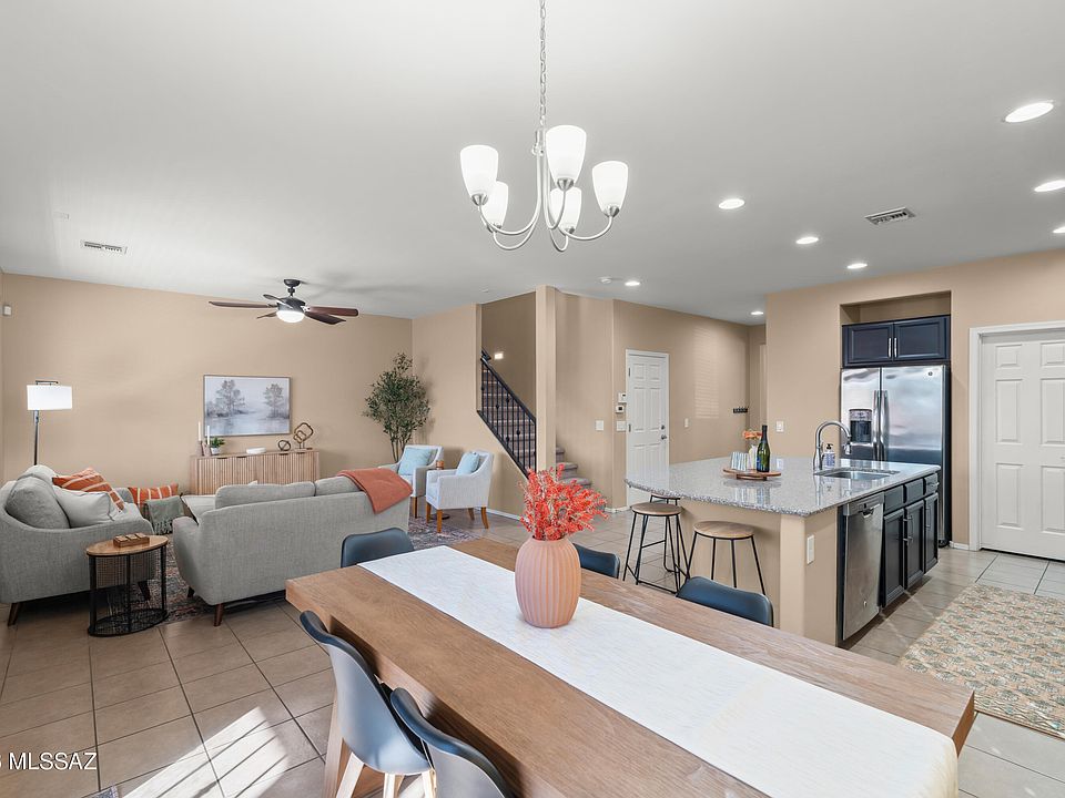 1st image of 775 W Calle Ocarina