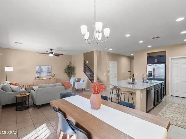 775 W Calle Ocarina, Sahuarita, AZ 85629