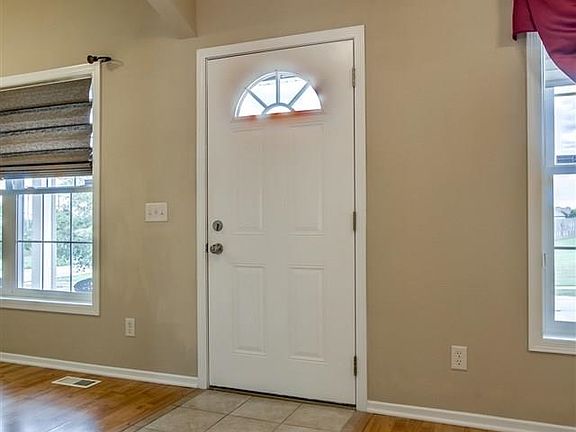 3rd image of 4030 N 156th Ave