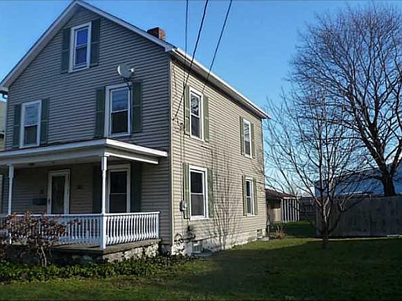 5th image of 32 S Washington St