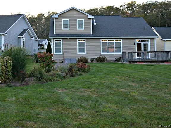 2nd image of 16 Weigel Valley Dr #16