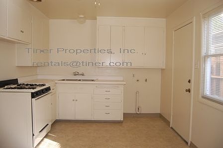 5th image of 2521 Michelle Dr