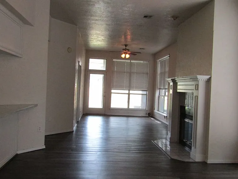 501 NW Fairway Villas Dr — Photo 6