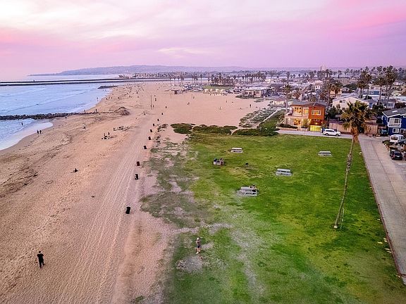 5th image of 2029 Cape May Pl