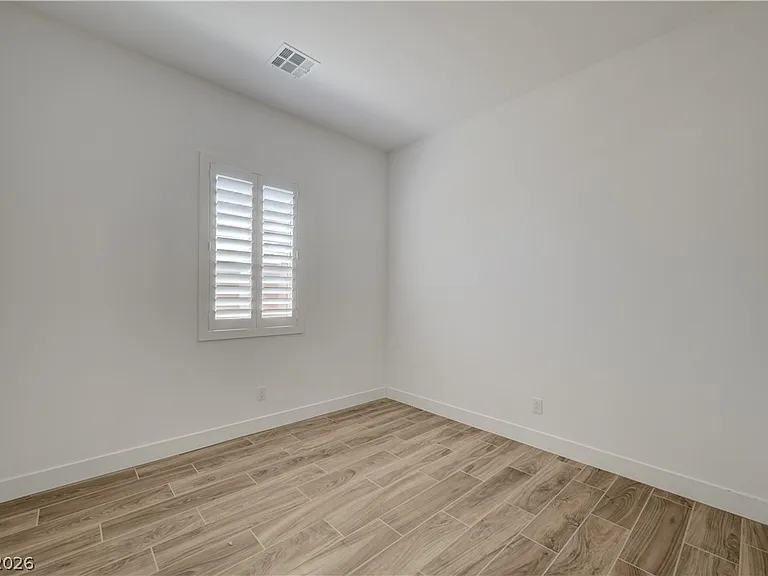 11803 Giroma Ave — Photo 26
