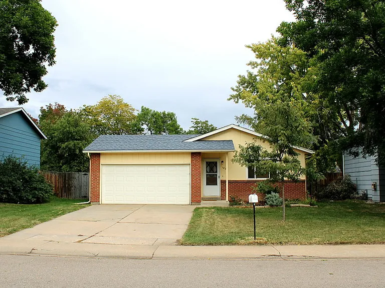 1800 Corriedale Dr — Photo 1