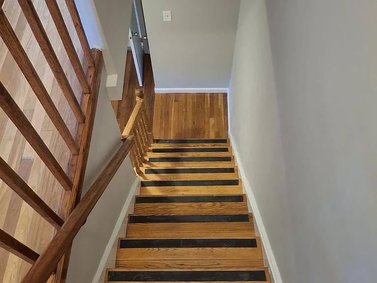 3906 Murdock Ave #2 — Photo 4