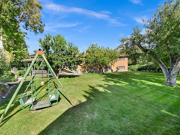 4th image of 4250 S Panorama Dr E