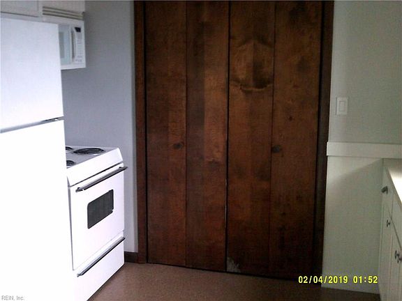 4th image of 1824 E Ocean View Ave APT 2