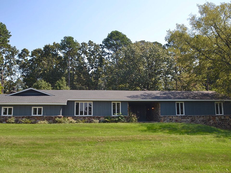 1st image of 105 Bluff View Dr