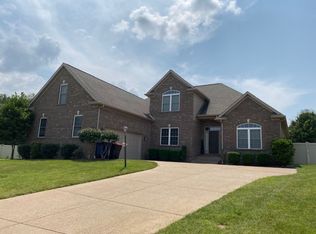 9399 Millicent Ct, Newburgh, IN 47630