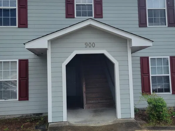 900 Hammock Ln #3, Jacksonville, NC 28546