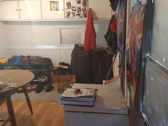5th image of 2517 50th Ave N #11