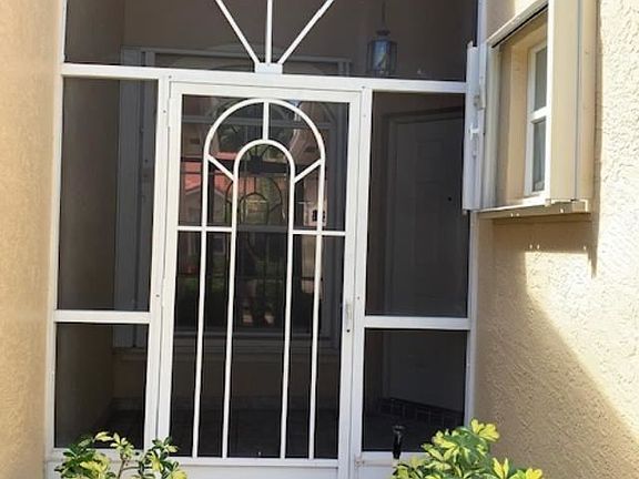 5th image of 1633 Wood Fern Dr