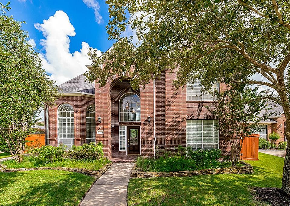 1st image of 12018 Isle Vista Dr