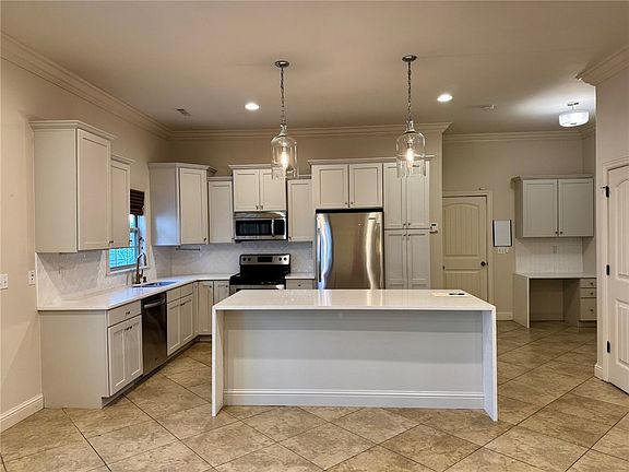 5th image of 2462 E Frontier Elm Dr
