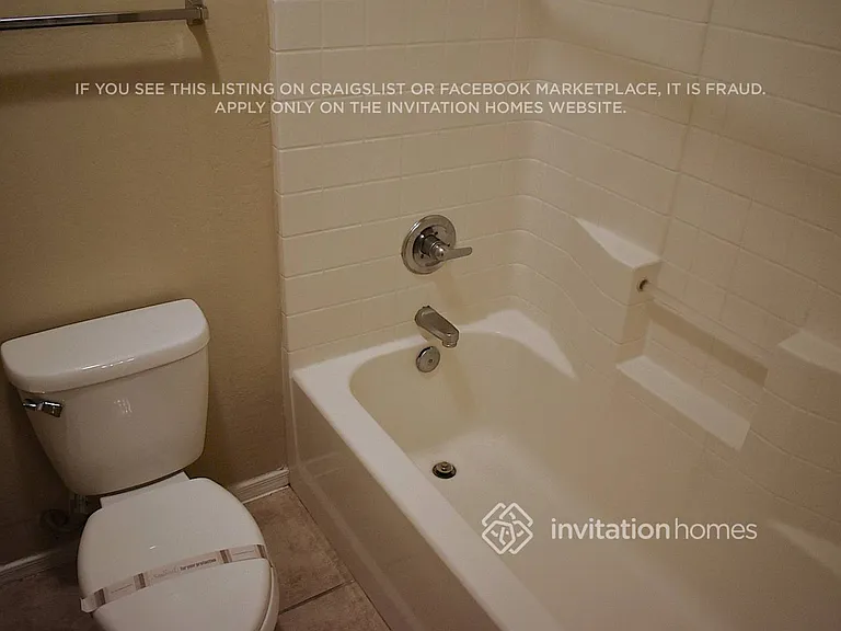309 S 117th Dr — Photo 9