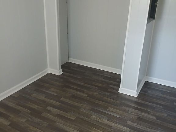 5th image of 512 10th St SW #36